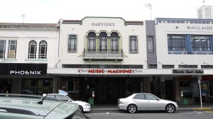 p1050129_8482607195_o