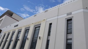 p1050143_8483695782_o