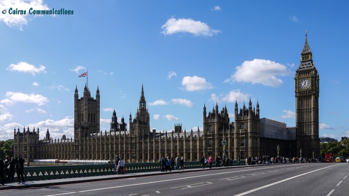 6 Houses of Parliament