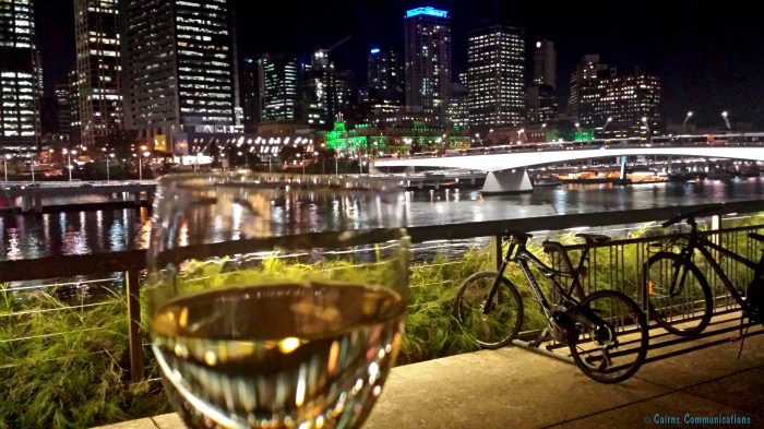 1 Brisbane by night 2