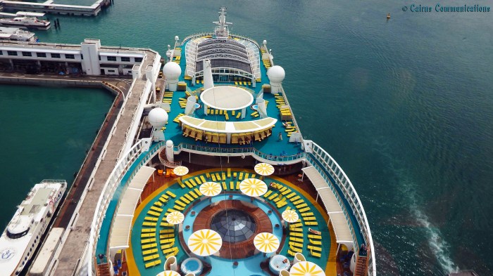 AIDAbella from above